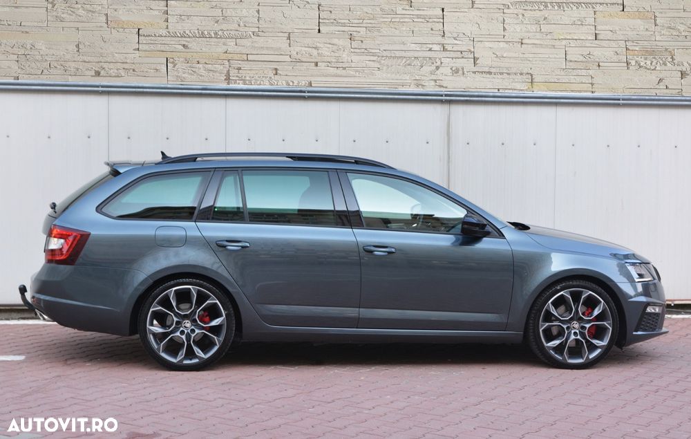 Skoda Octavia 2.0 TDI (Green tec) DSG RS - 10