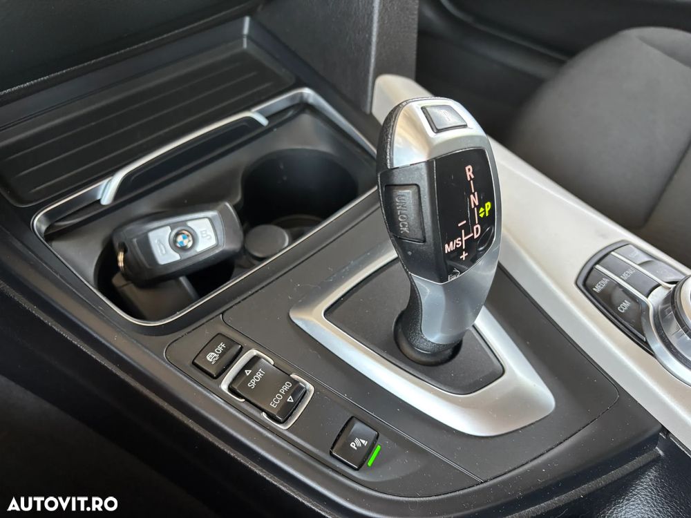 BMW Seria 3 316d Touring Aut. - 17