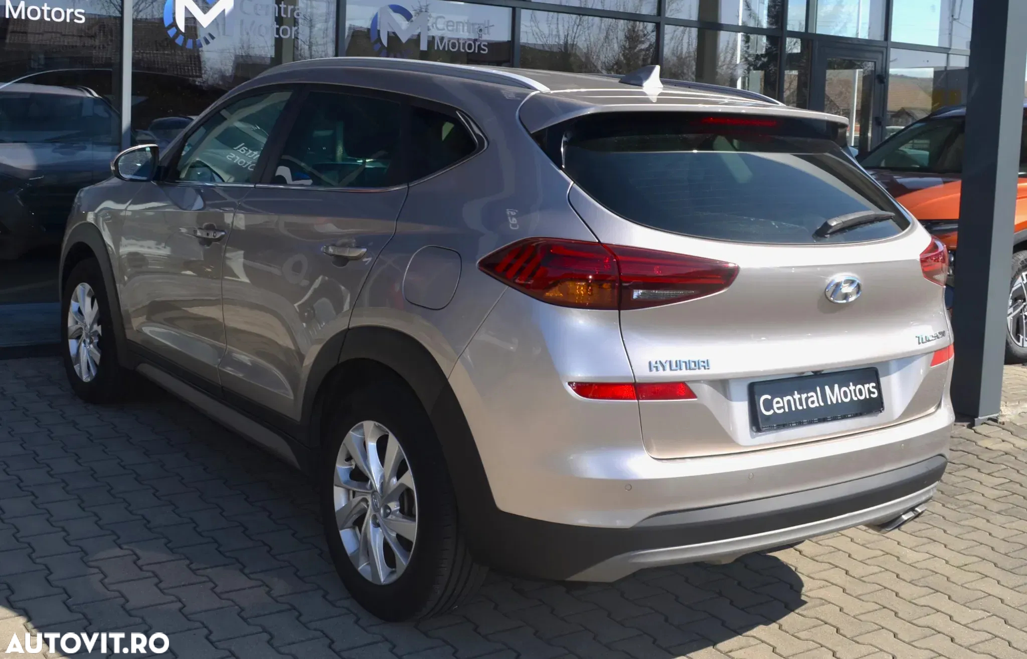 Hyundai Tucson - 4