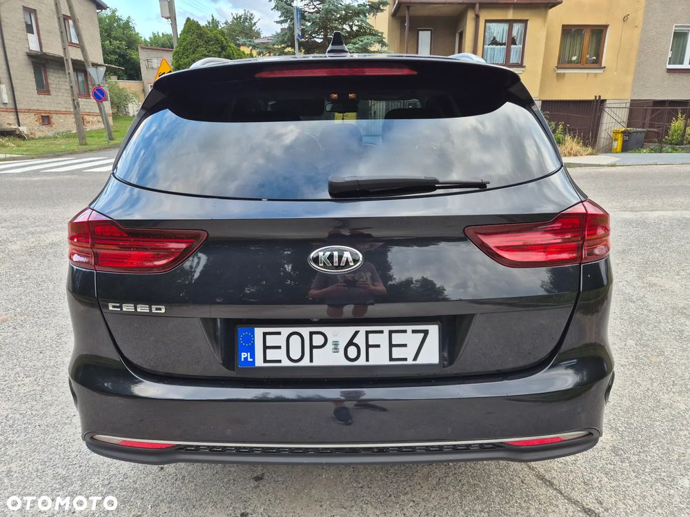 Kia Ceed 1.6 CRDi DCT GT Line - 14