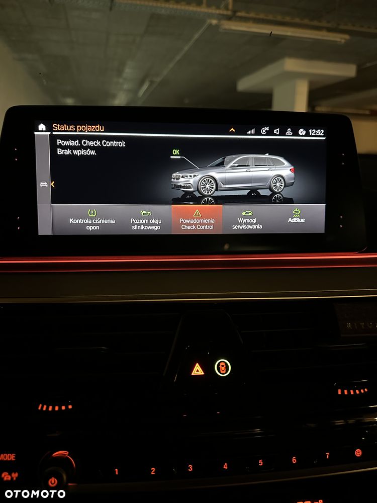 BMW Seria 5 520d Luxury Line - 4