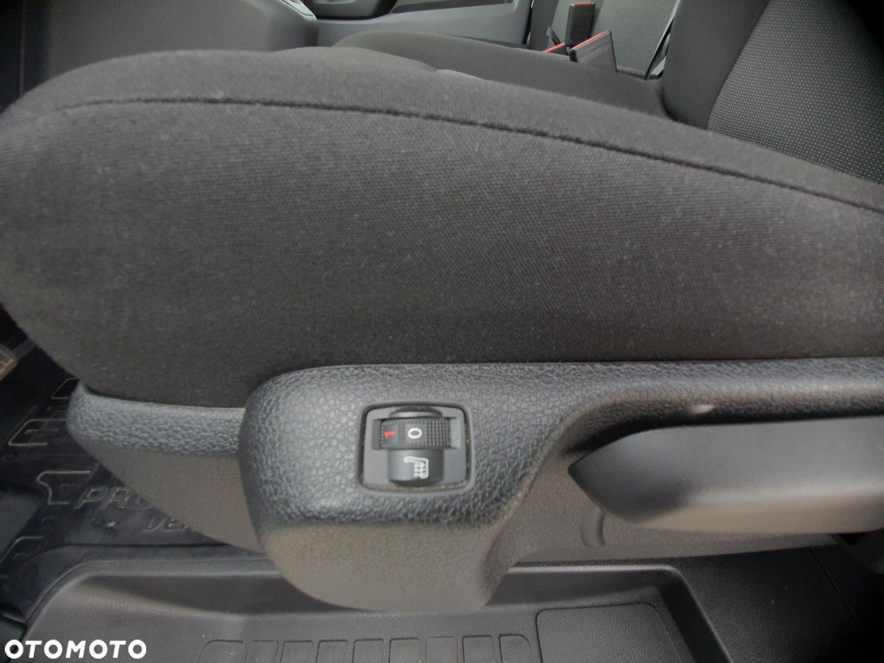 Toyota proace - 10