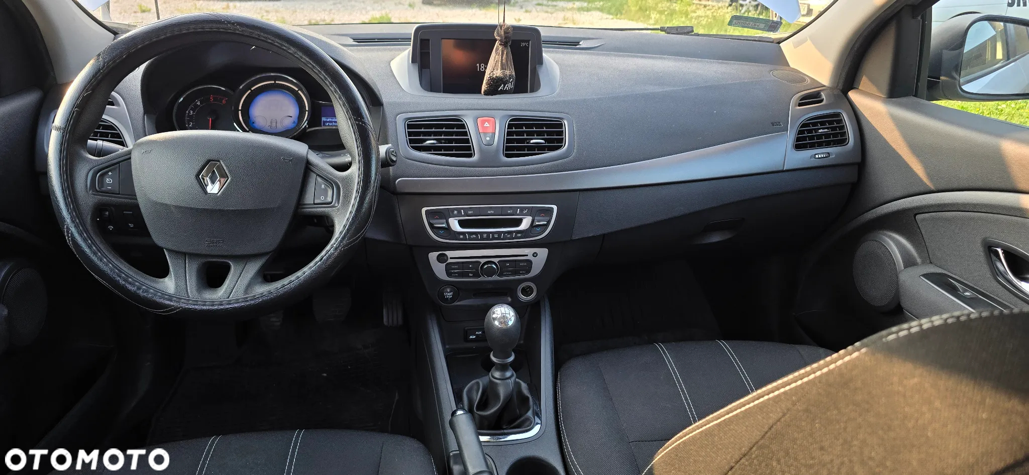 Renault Fluence 1.5 dCi Expression - 24