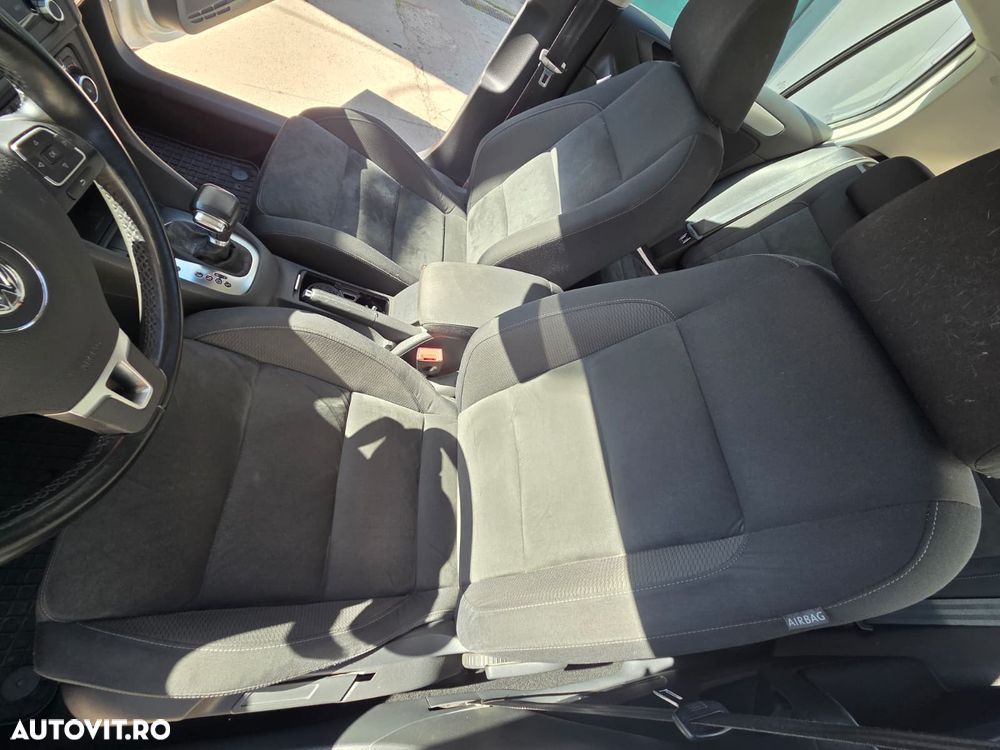 Volkswagen Golf 1.4 TSI DSG Exclusive - 22