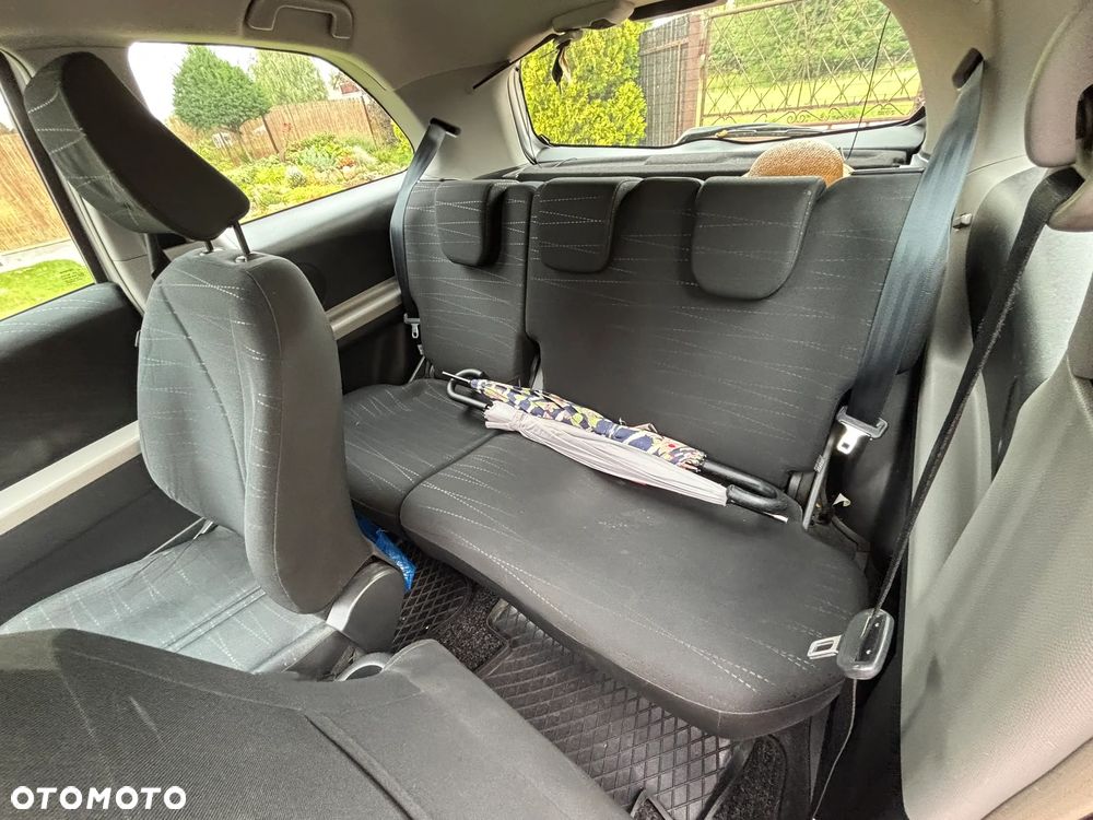 Toyota Yaris 1.3 Terra - 9