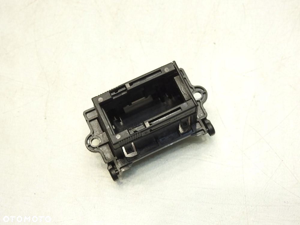 GNIAZDO DIAGNOSTYCZNE OBD2 MERCEDES W245 LIFT 2025402373 965248-2 967028-1 - 3