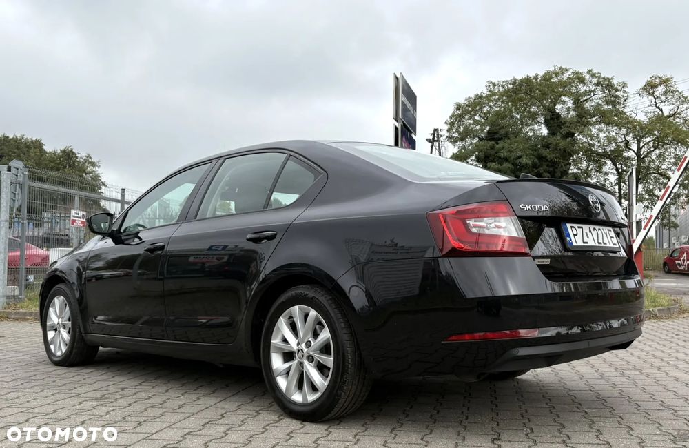 Skoda Octavia 1.5 TSI ACT Ambition - 6