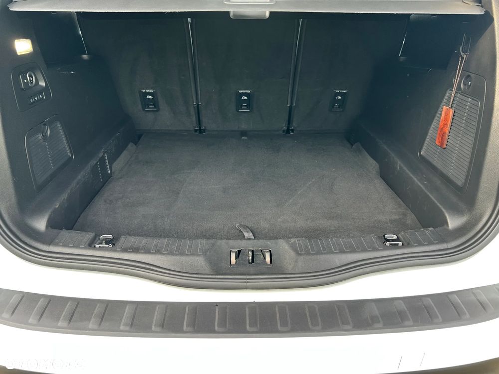Ford S-Max 2.0 TDCi Titanium PowerShift - 32