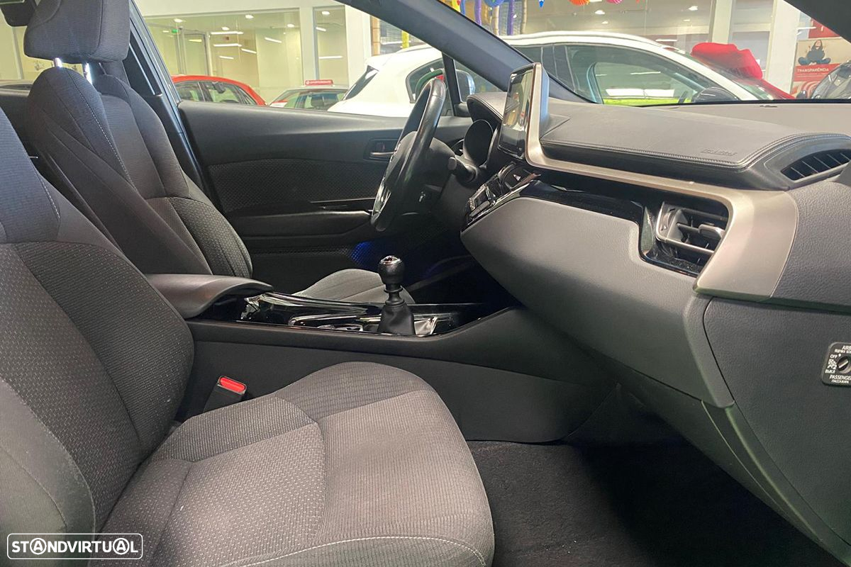 Toyota C-HR 1.2T Comfort+P.Style - 17