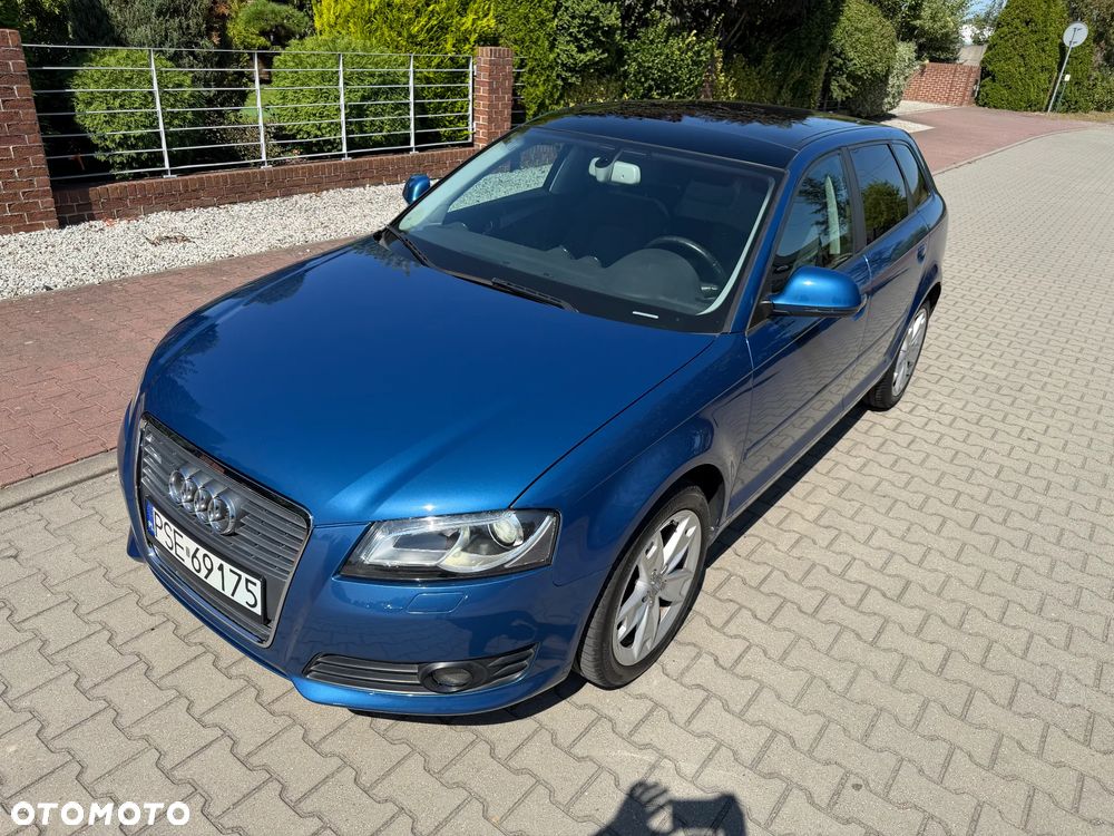 Audi A3 Sportback - 18