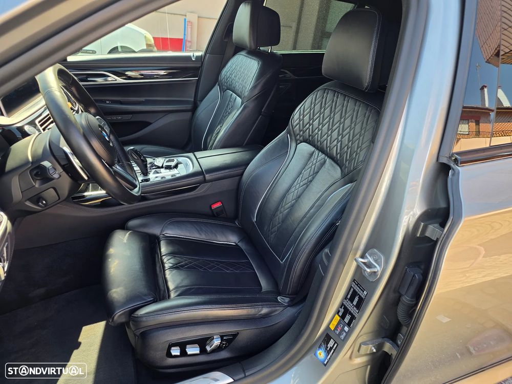 BMW 745 e iPerformance Pack M Auto - 12