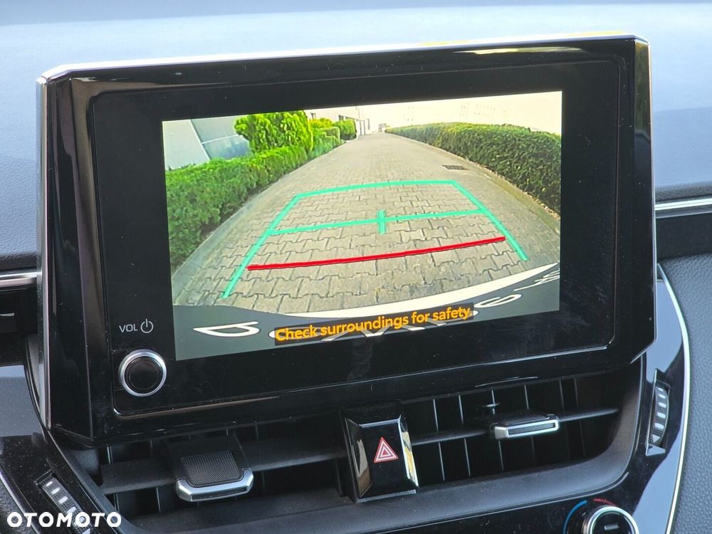 Toyota Corolla 1.8 Hybrid Comfort - 13