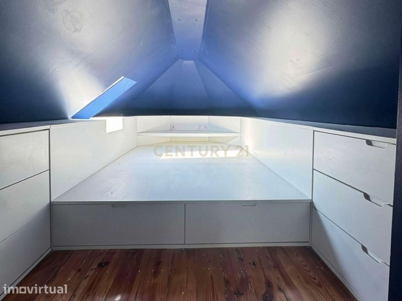 Uma pequena casa com uma identidade muito própria! - Grande imagem: 5/10