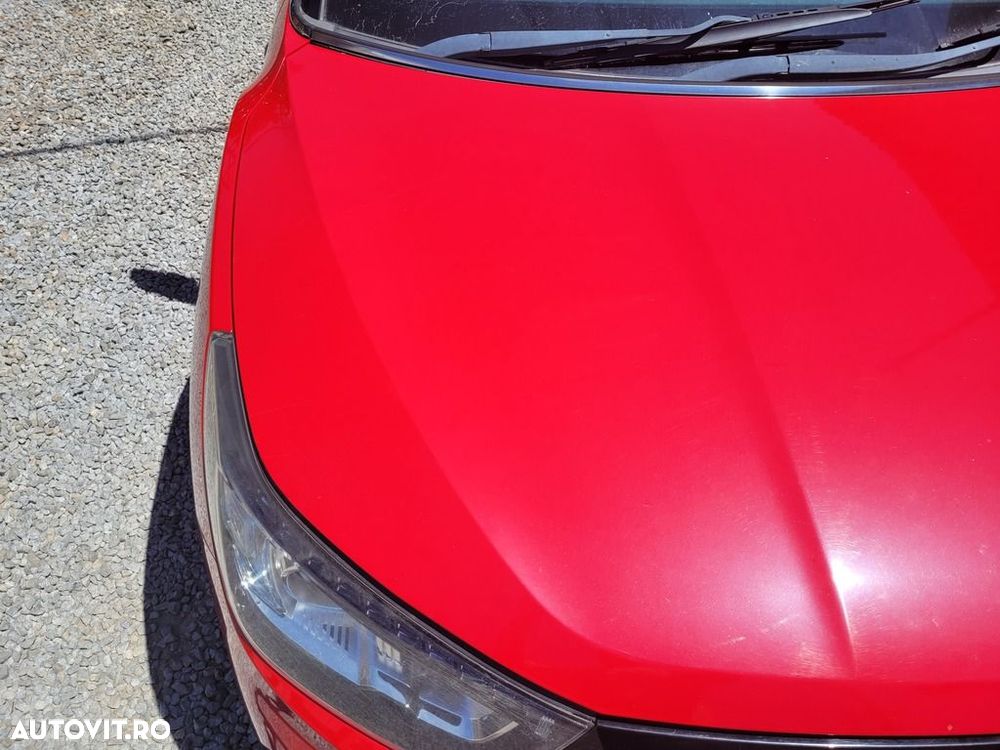 Capota SsangYong Tivoli 2015 - 2019 SUV 4 Usi Flaming Red Pear RAM (1290) - 2