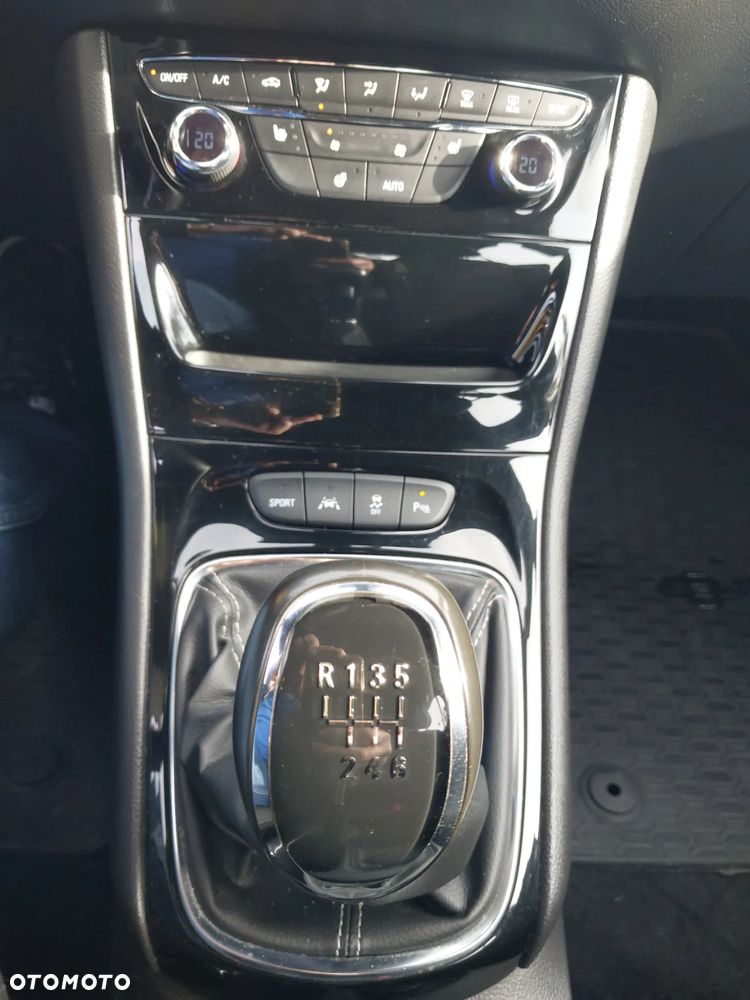 Opel Astra 1.6 CDTI DPF ecoFLEX Start/Stop Exklusiv - 5