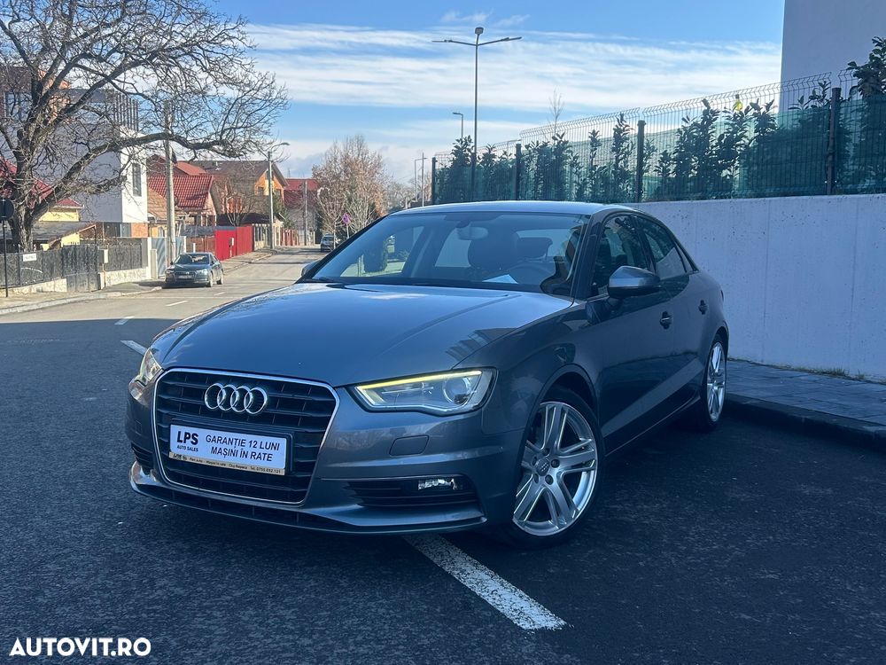 Audi A3 1.6 TDI ack S tronic Ambiente - 2