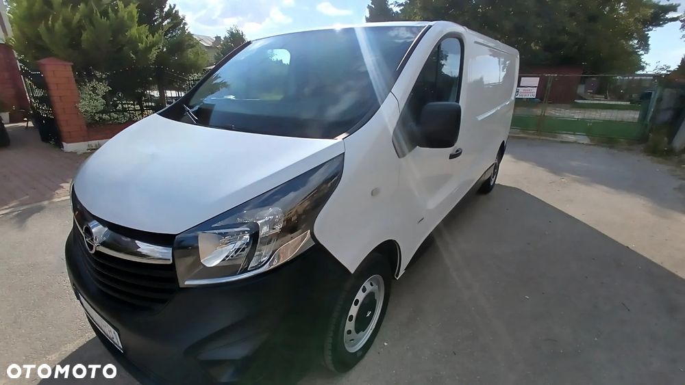 Opel Vivaro - 32