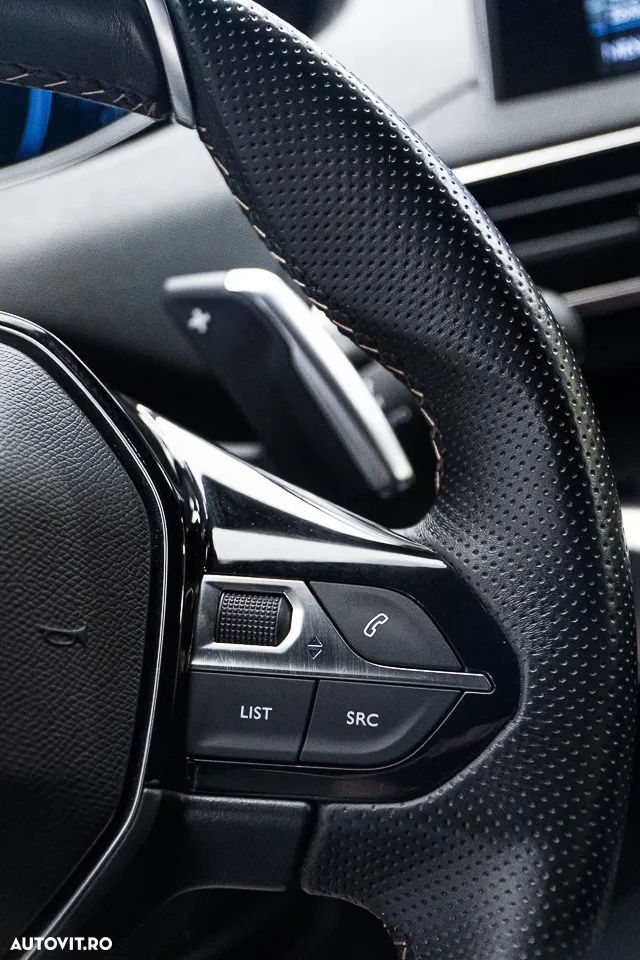 Peugeot 3008 PureTech 130 Stop & Start GPF EAT8 GT - 30