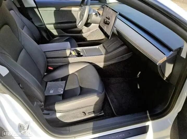 Tesla Model 3 Premium Long Range RWD - 8