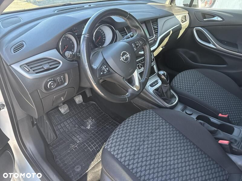 Opel Astra V 1.4 T Enjoy S&S - 10