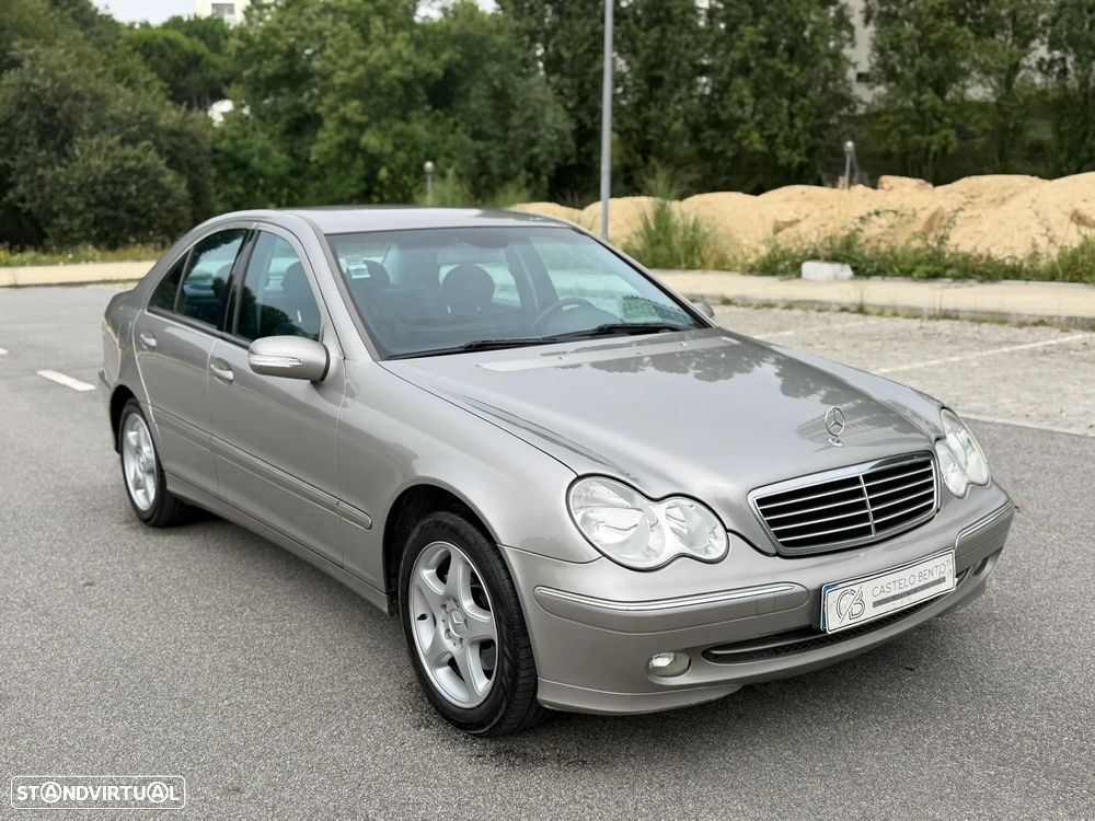 Mercedes-Benz C 220 CDI Avantgarde DPF - 2