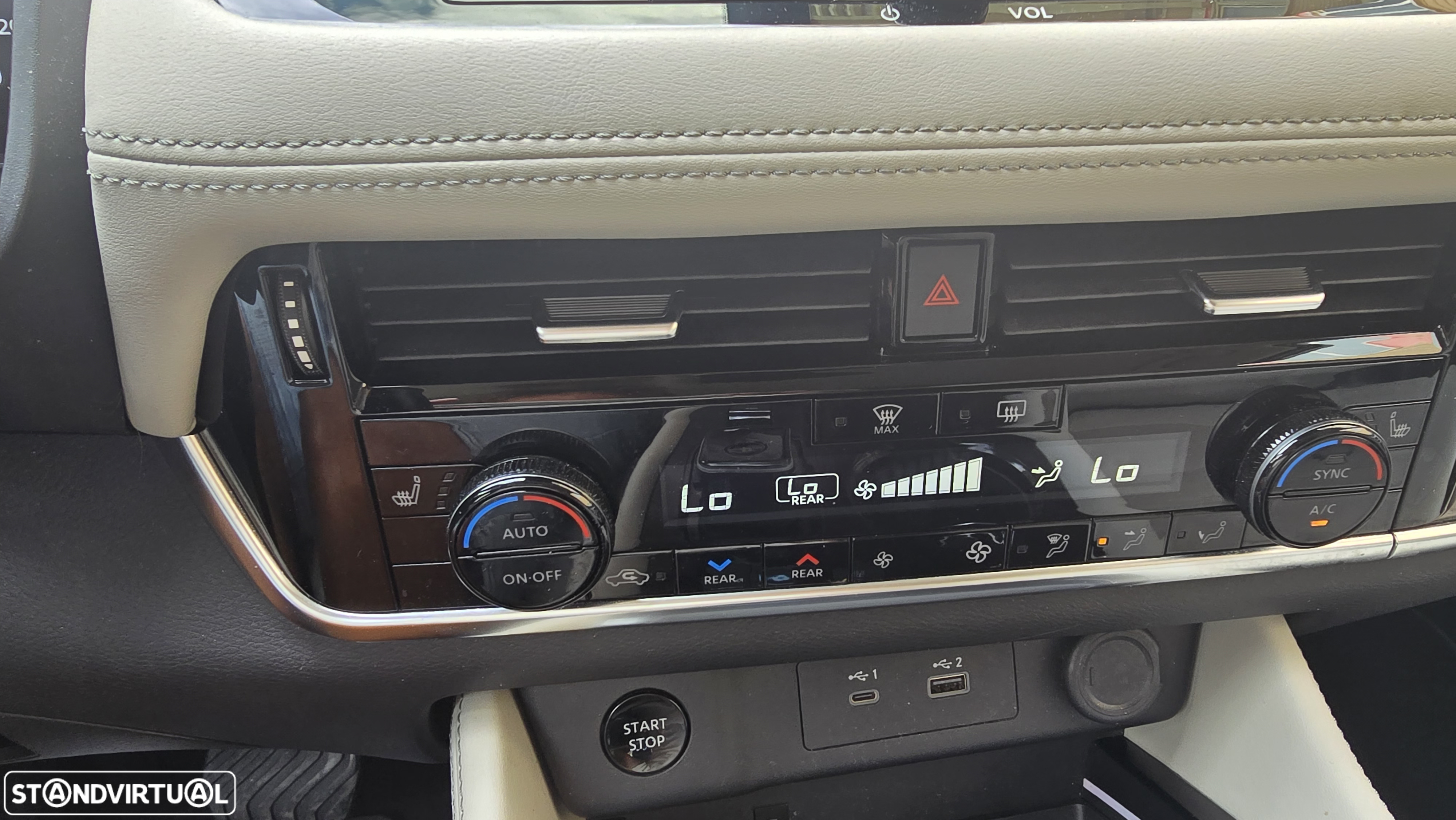 Nissan X-Trail 1.5 e-Power Tekna+ 7L e-4force - 33
