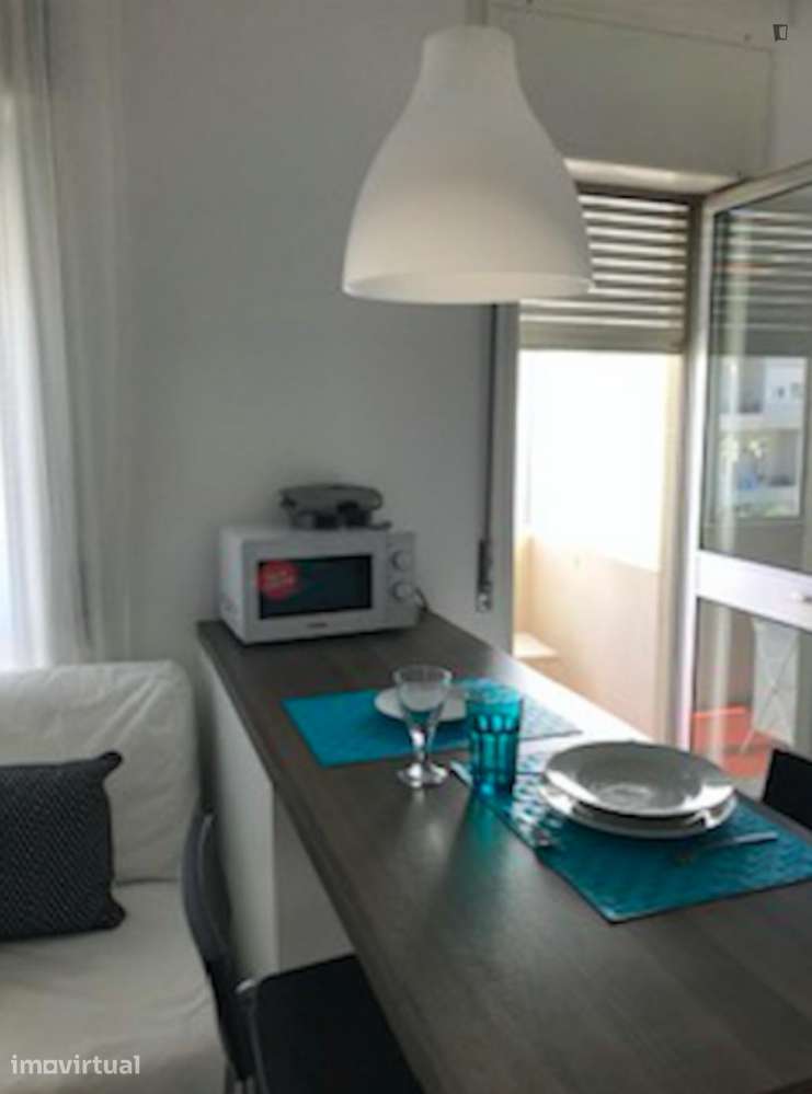 Estúdio - localizado em Santo Ildefonso Porto - Grande imagem: 5/22