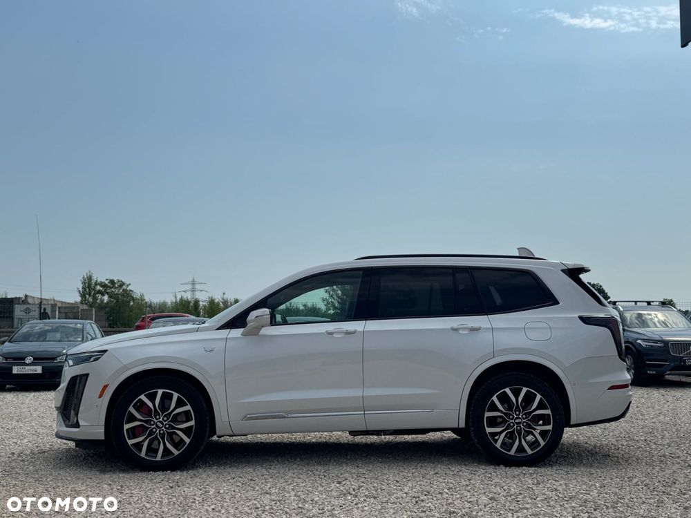 Cadillac XT6 - 8
