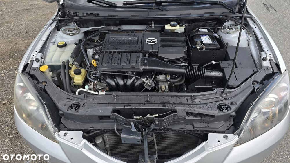 Mazda 3 1.6 Sport Active Plus - 8