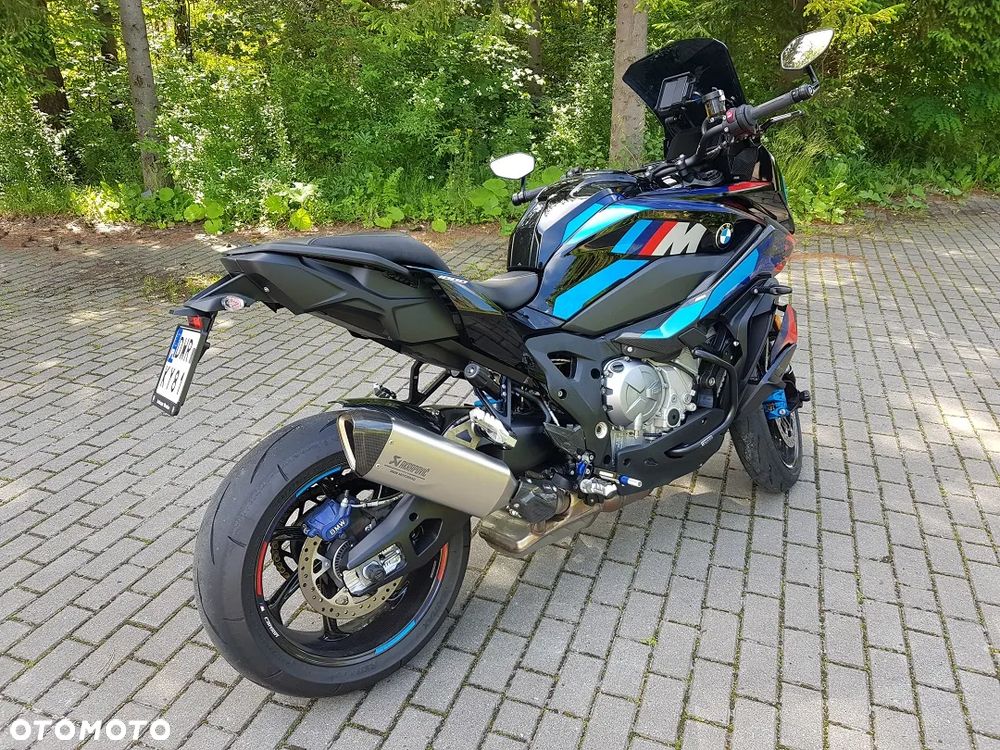 BMW XR - 16