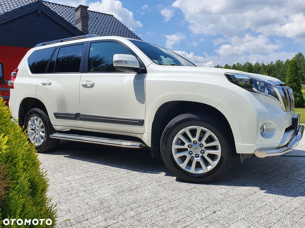Toyota Land Cruiser 2014 photo 2