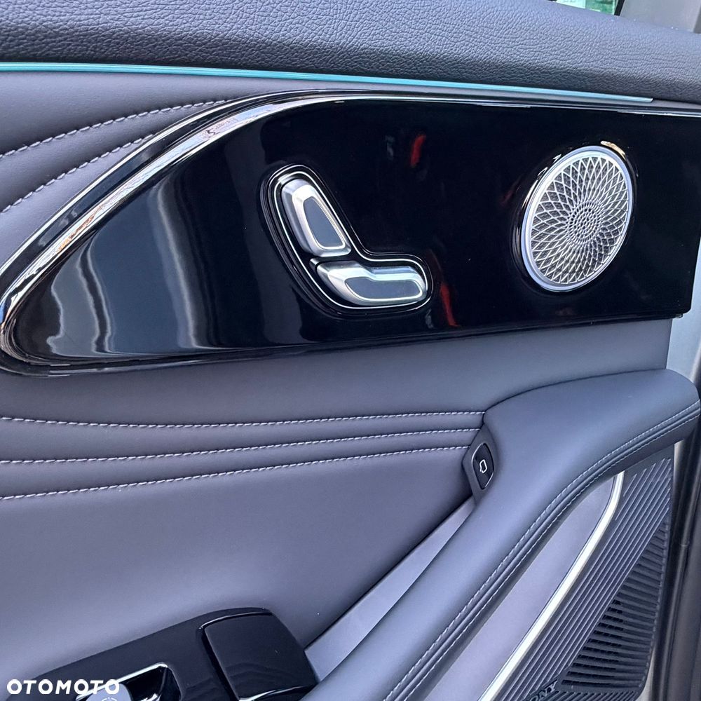 Omoda 9 1.5 Super Hybrid Exclusive AWD - 13