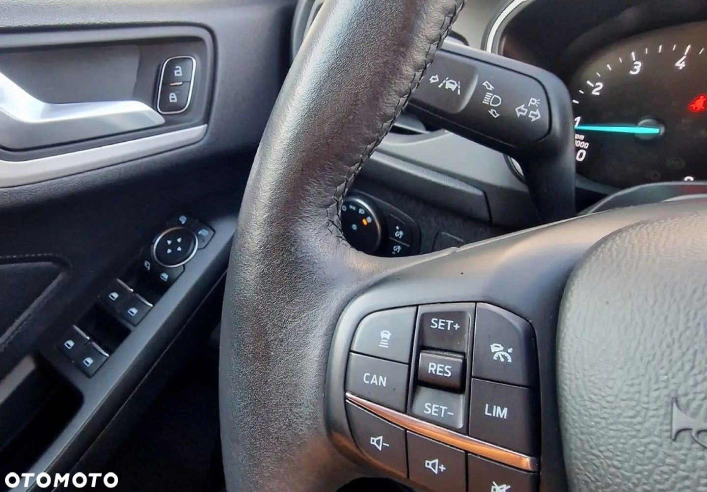 Ford Focus - 11