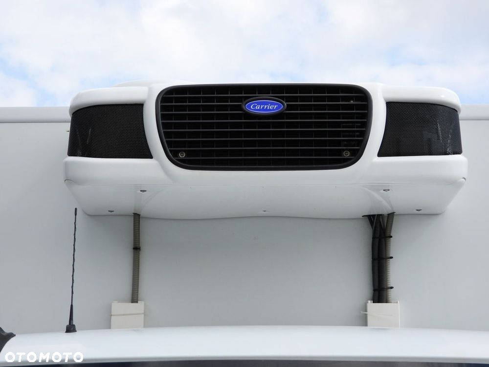 Iveco DAILY 70C17 CHŁODNIA 1*C WINDA 10 PALET ZASILANIE 230V TEMPOMAT KLIMATYZACJA PNEUMATYKA AUTOMAT HI-MATIC BLIŹNIACZE KOŁA  170KM - 16