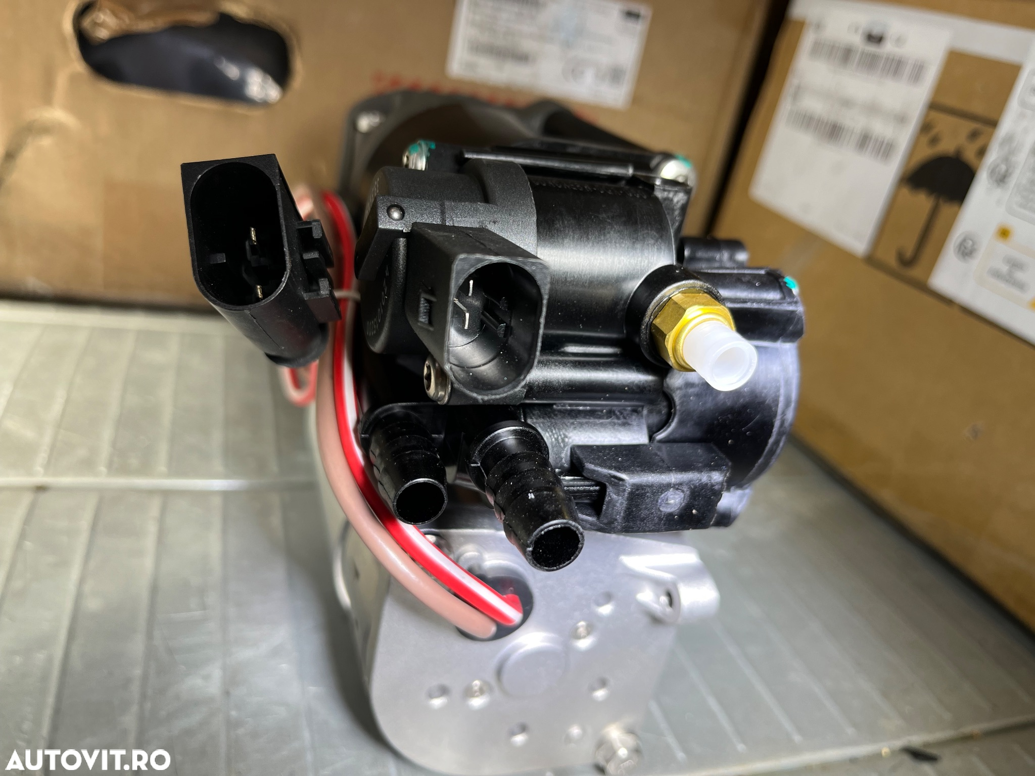 Compresor perna aer bmw f01 f11 f07 perna fata spate bloc de valve - 2