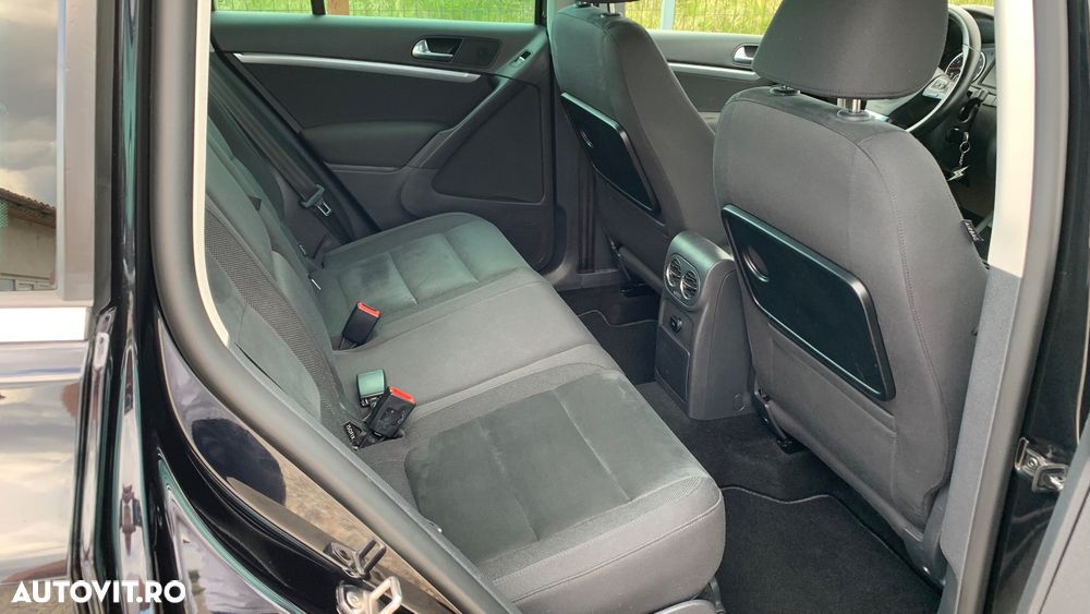 Volkswagen Tiguan - 7