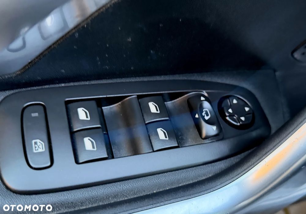 Peugeot 2008 PureTech 110 Stop&Start Crossway - 31