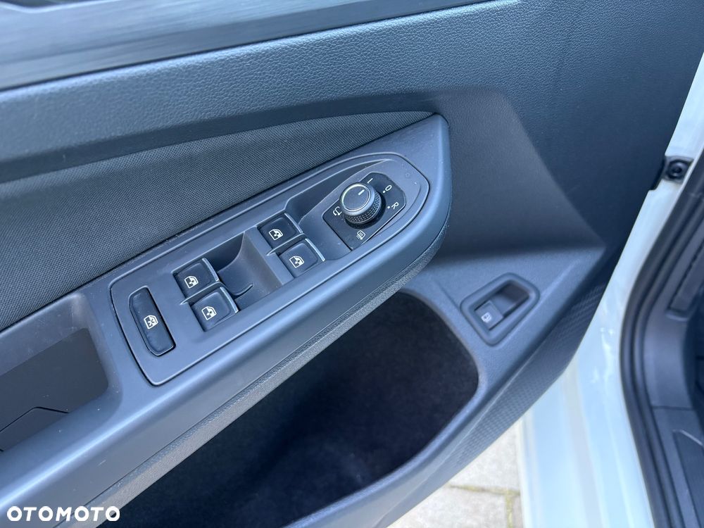Volkswagen Golf VIII 1.4 TSI Plug-In Hybrid Style DSG - 16