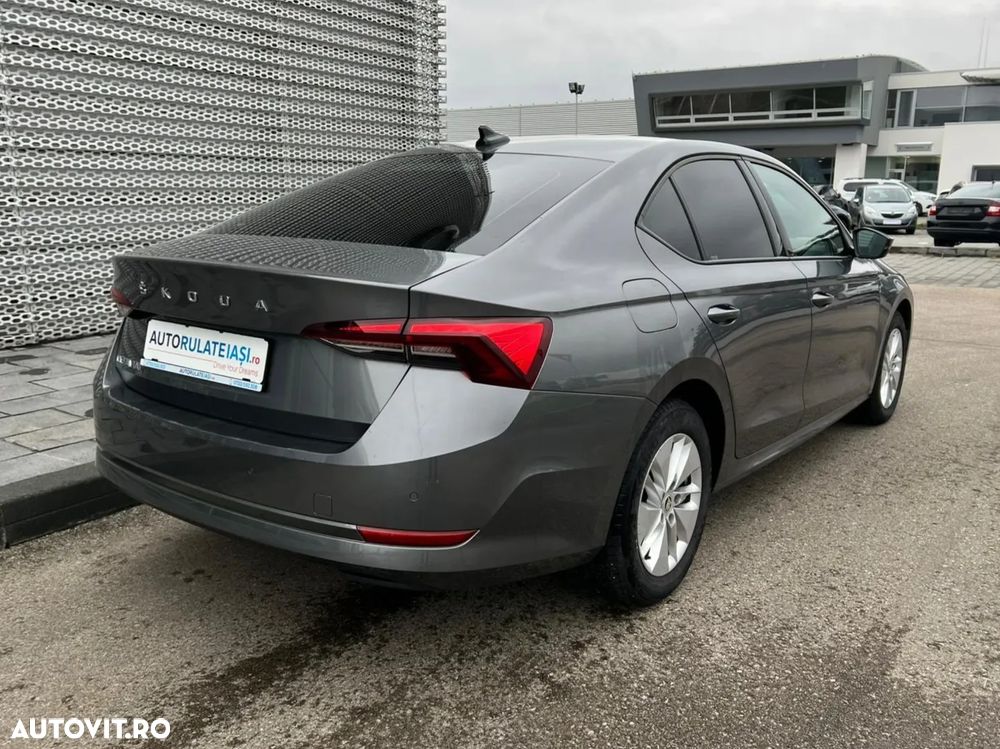 Skoda Octavia 1.5 TSI Ambition - 4