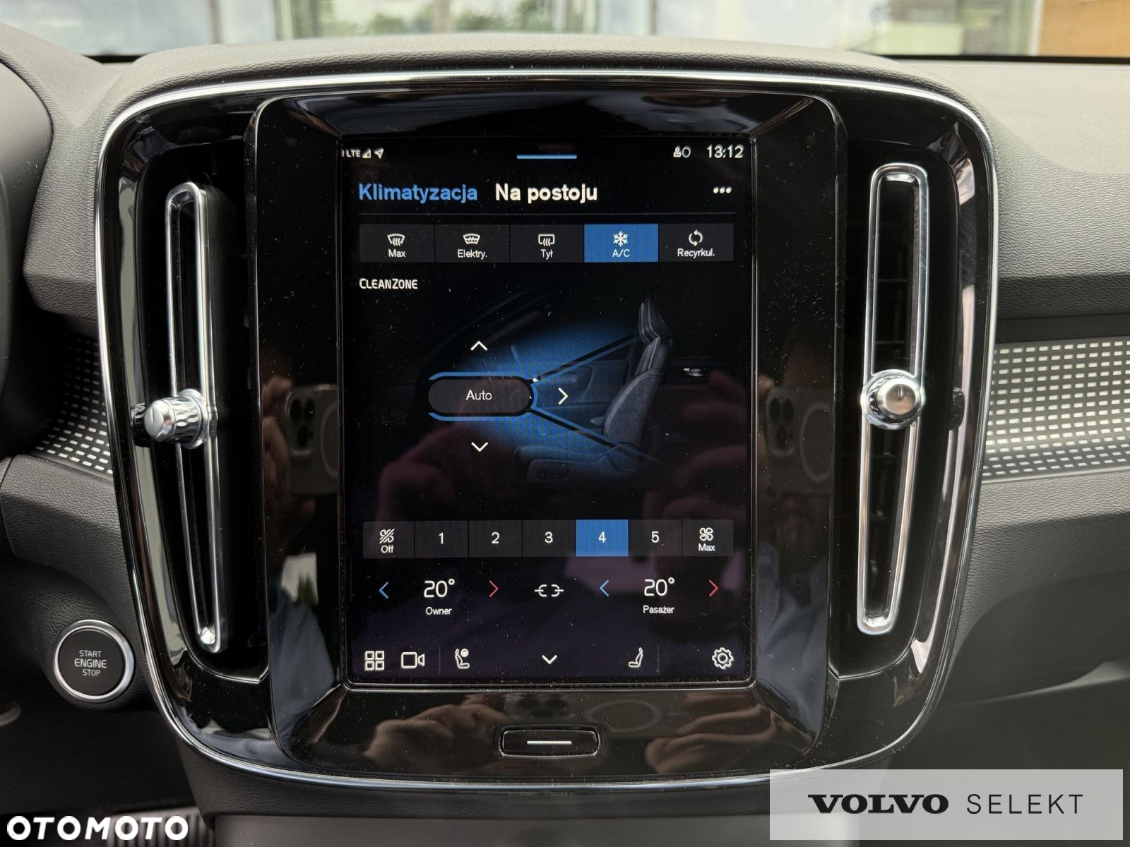 Volvo XC 40 - 26