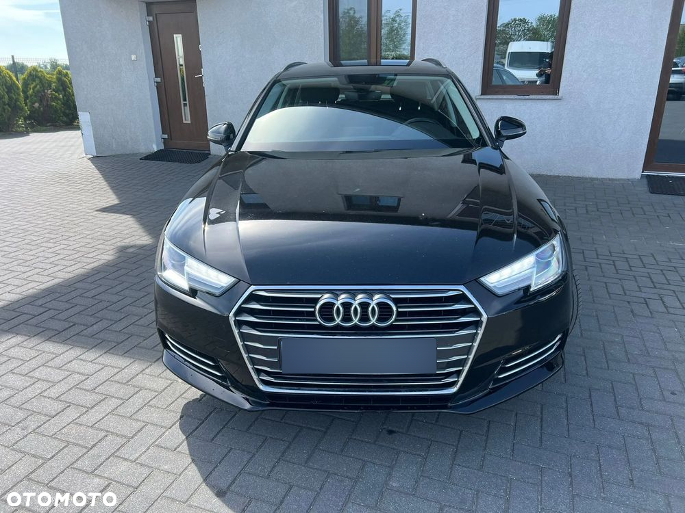 Audi A4 - 4