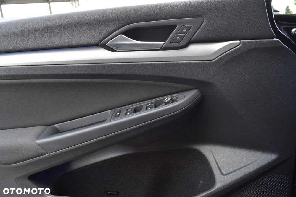 Volkswagen Golf 1.5 TSI EVO Life - 24