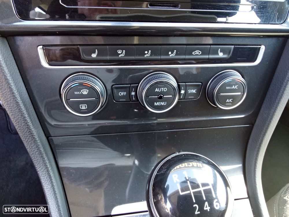 VW Golf Variant 1.0 TSI Trendline - 16