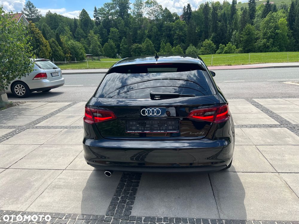 Audi A3 Sportback - 6
