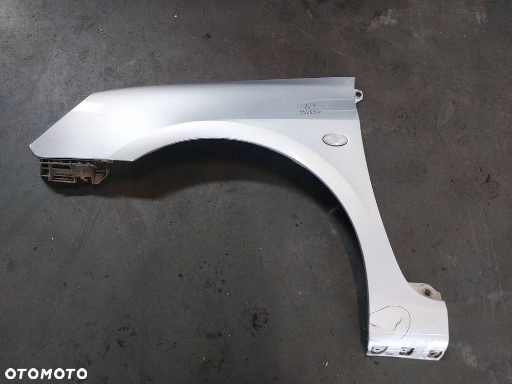 MASKA + BŁOTNIK LEWY PRZÓD PEUGEOT 307 I EZR - 10