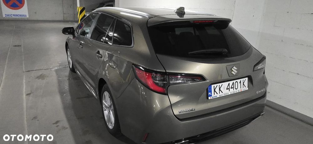 Suzuki Swace 1.8 Hybrid Premium Plus CVT - 10