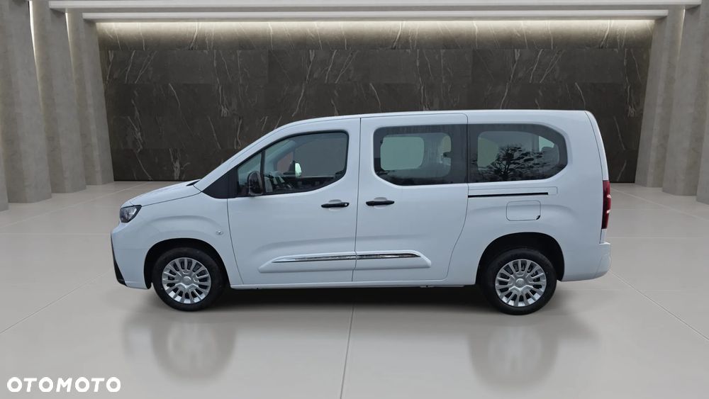 Toyota Proace City Verso - 11