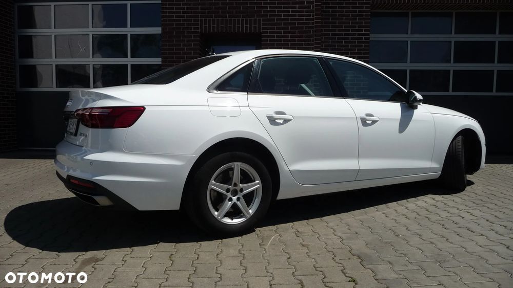 Audi A4 Limousine 35 TFSI mHEV S tronic - 11