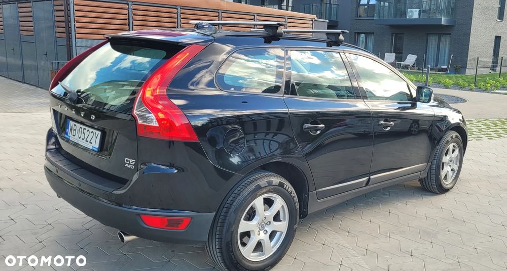 Volvo XC 60 D5 AWD Momentum - 11