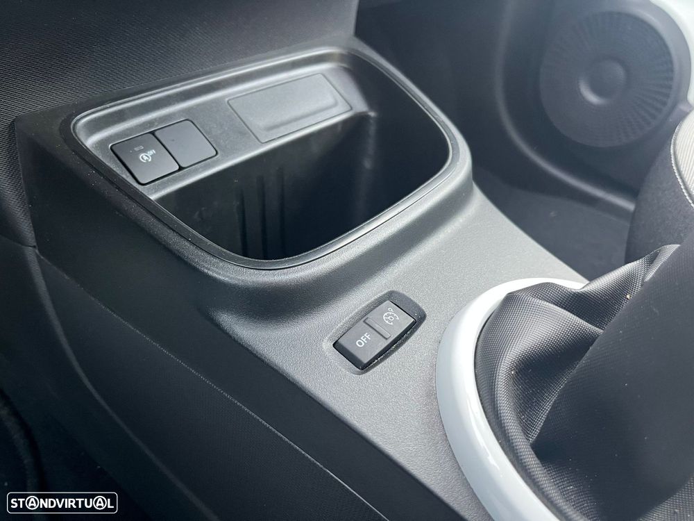 Renault Twingo 1.0 SCe Intens - 24